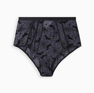 TORRID NWT WEBS AND BATS MESH HIGH WAIST PANTY HALLOWEEN